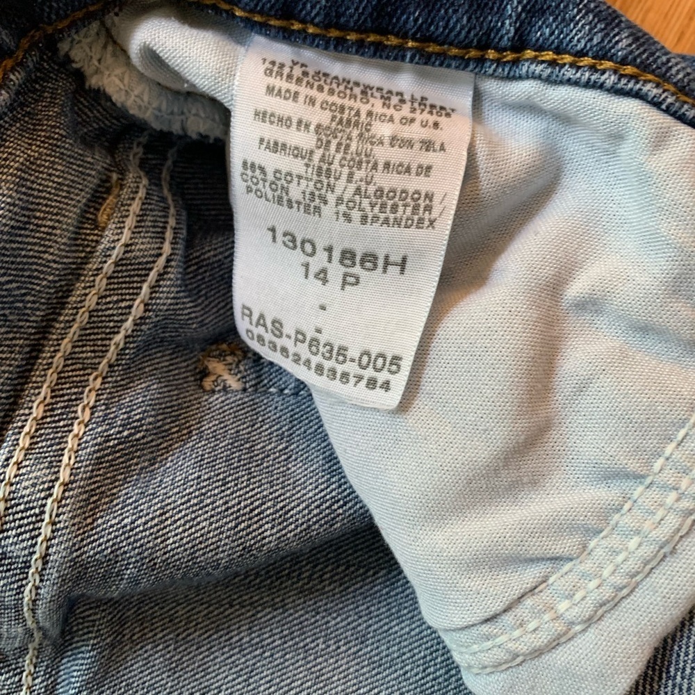 Riders Relaxed Jeans, Women’s Size 14 Petite, Blue Denim Relaxed Fit High Rise - Picture 7 of 13